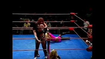 flamingo wrestling ww37 nicole vs suzanne female wrestling catfight cfvideo 1 of 2